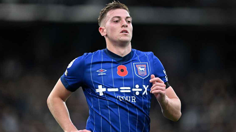 ben-foster-goi-y-bau-vat-gia-re-liam-delap-co-the-giai-quyet-bai-toan-so-9-cho-mu-arsenal-va-chel